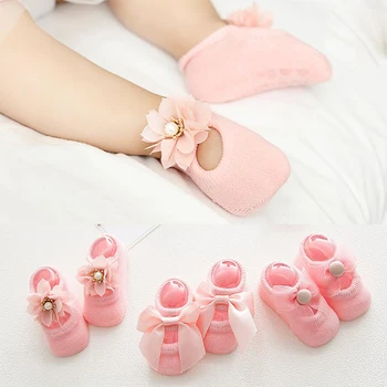 3 пары/комплект носков для новорожденных, кружевные носки с цветочным бантом для маленьких девочек, мягкая хлопчатобумажная резиновая подошва, нескользящая обувь для малышей, детская обувь