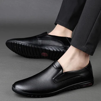 Брендовая мужская обувь из натуральной кожи, модные весенне-летние мужские лоферы на плоской подошве, Высококачественная мужская удобная деловая обувь без застежки