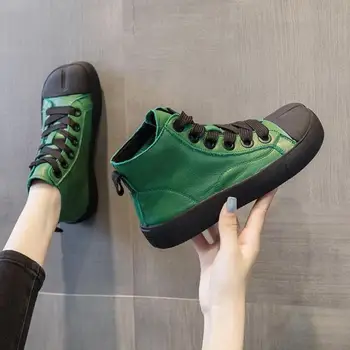 Женская осенне-зимняя обувь 2023 года, новая универсальная дышащая повседневная обувь, легкая и популярная женская обувь на плоской подошве, подходящая по цвету.