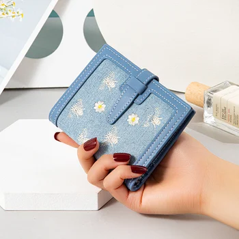 Женский короткий кошелек 2021 года, новая корейская версия, маленький кошелек со свежей вышивкой, двухслойный пояс с несколькими слотами для карт, нулевой кошелек