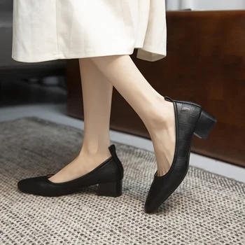 Новая женская обувь 2023, летняя мода, женские тонкие туфли без застежки, лаконичные женские туфли из мягкой кожи на каблуке, женские туфли-лодочки