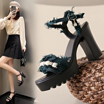 Новые босоножки с открытым носком и жемчугом на грубом каблуке, женские водонепроницаемые туфли в римском стиле на платформе с одной пуговицей
