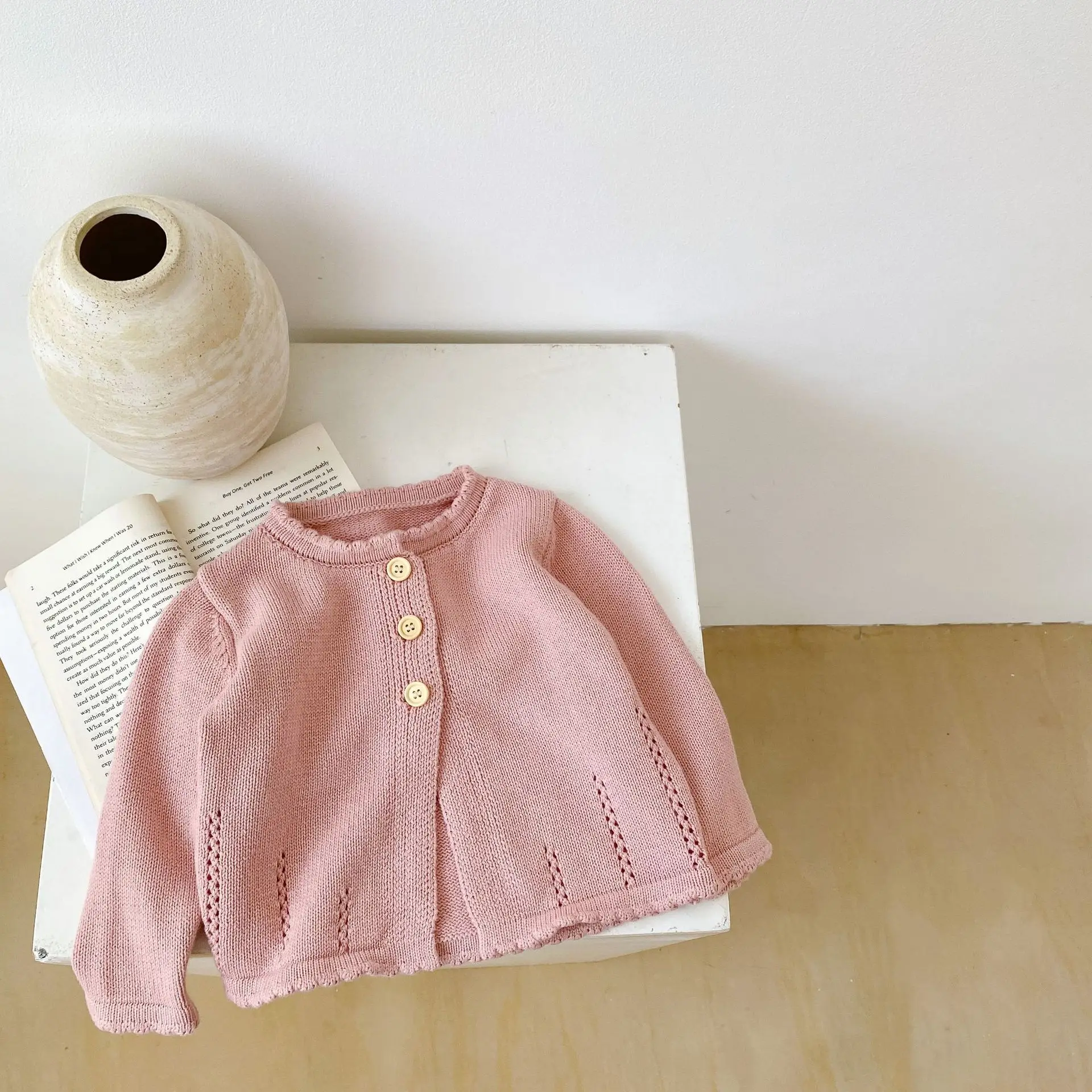 Осенний кардиган для новорожденных девочек, вязаный свитер из хлопчатобумажной пряжи, пальто с круглым вырезом, милое детское пальто