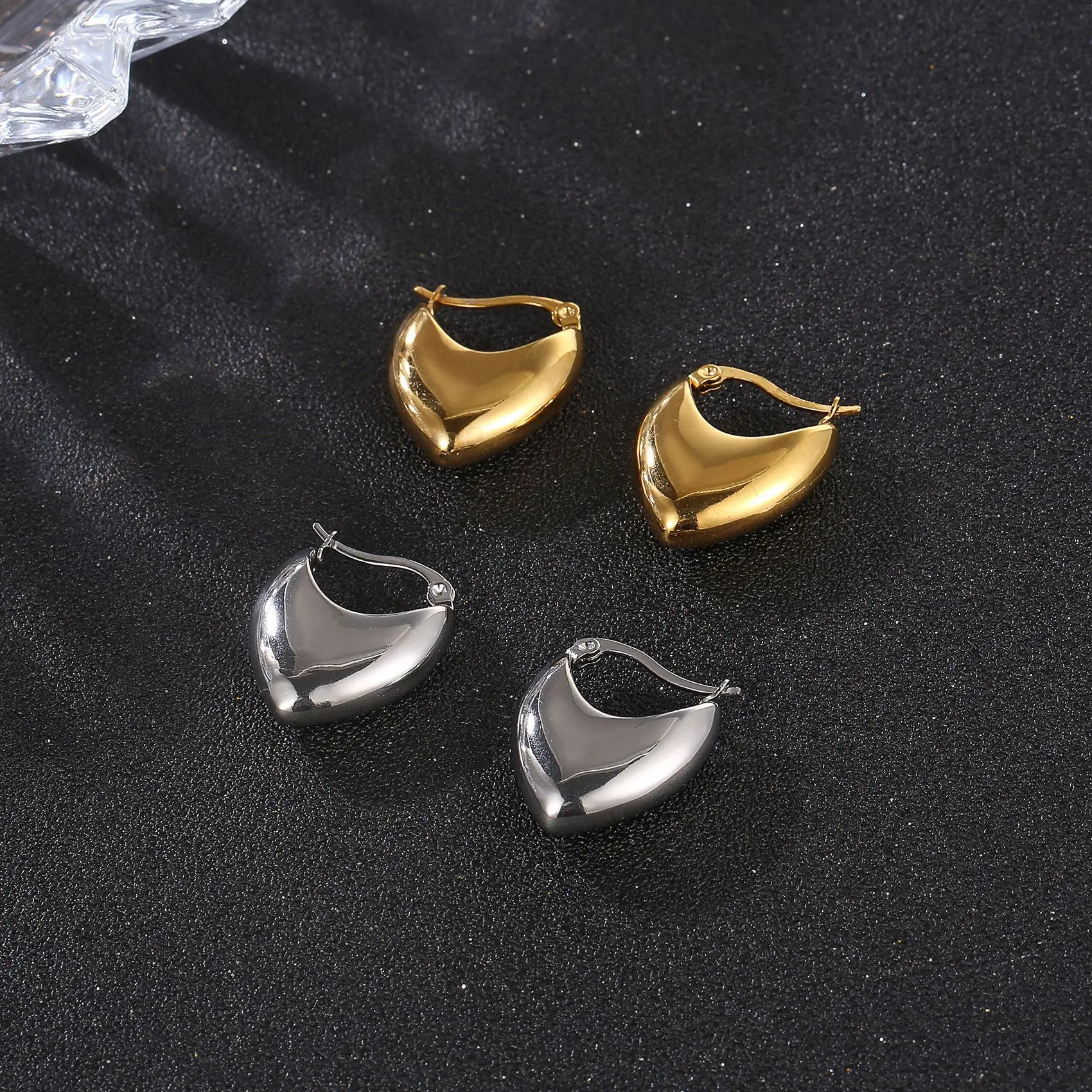 Серьги-подвески с золотым сердечком, Толстые позолоченные серьги, Гипоаллергенные массивные серьги для женщин, ювелирный подарок