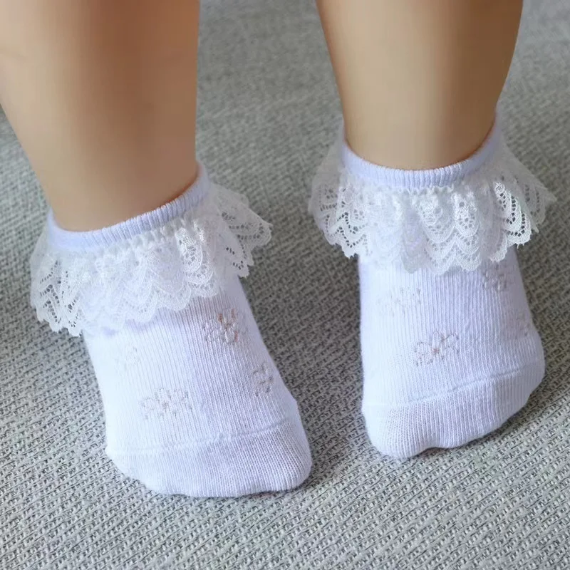 Милые кружевные носки с цветочным рисунком для новорожденных, хлопковые дышащие Летние Тонкие Детские короткие носки, носки до щиколотки принцессы для маленьких девочек 0-12 месяцев