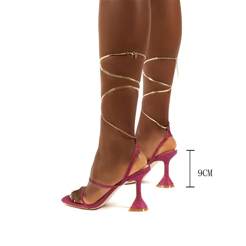 2021 Новые Летние Женские Узкополосные Винтажные туфли на высоком каблуке с квадратным носком, женские разноцветные сандалии-стринги с перекрестным ремешком, Сапоги TWS1023