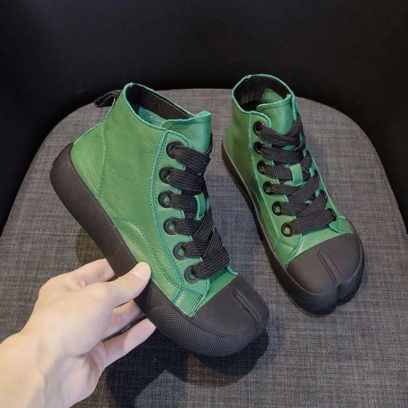 Женская осенне-зимняя обувь 2023 года, новая универсальная дышащая повседневная обувь, легкая и популярная женская обувь на плоской подошве, подходящая по цвету.