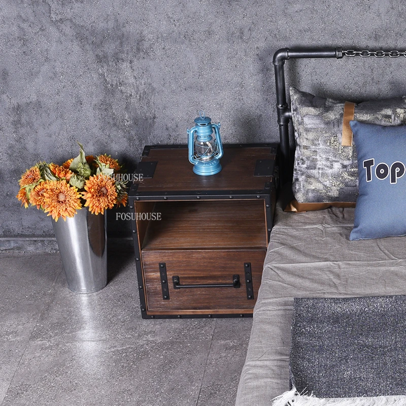 Американские прикроватные тумбочки в стиле ретро из массива дерева Мебель для спальни Простая прикроватная тумбочка в отеле Витрина в гостиной Шкафы для хранения