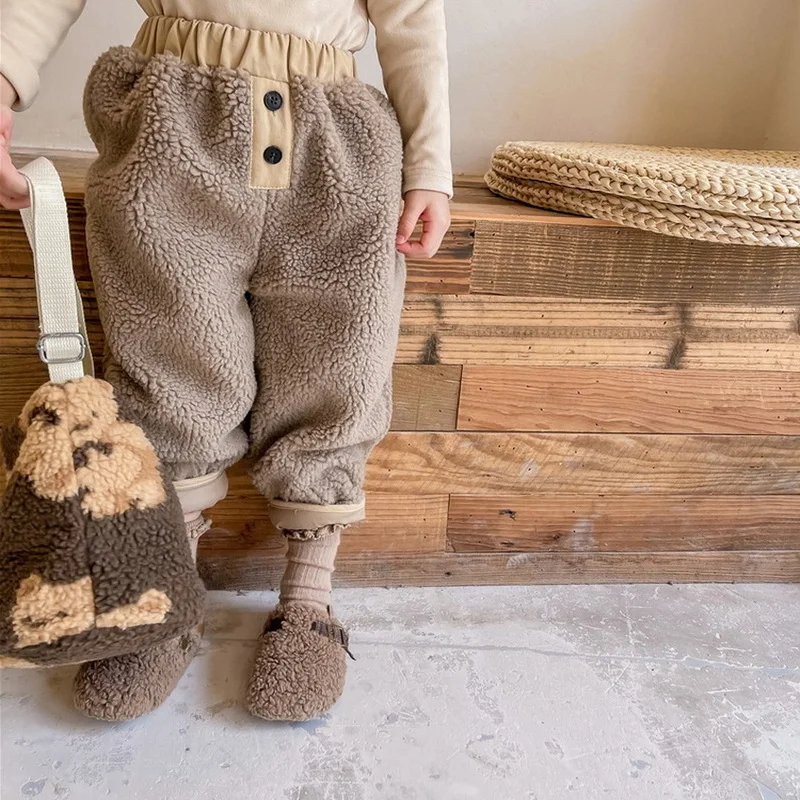Зимние штаны для маленьких мальчиков и девочек из овечьего кашемира, повседневные брюки с эластичной резинкой на талии, теплые шерстяные брюки, детская одежда E21812