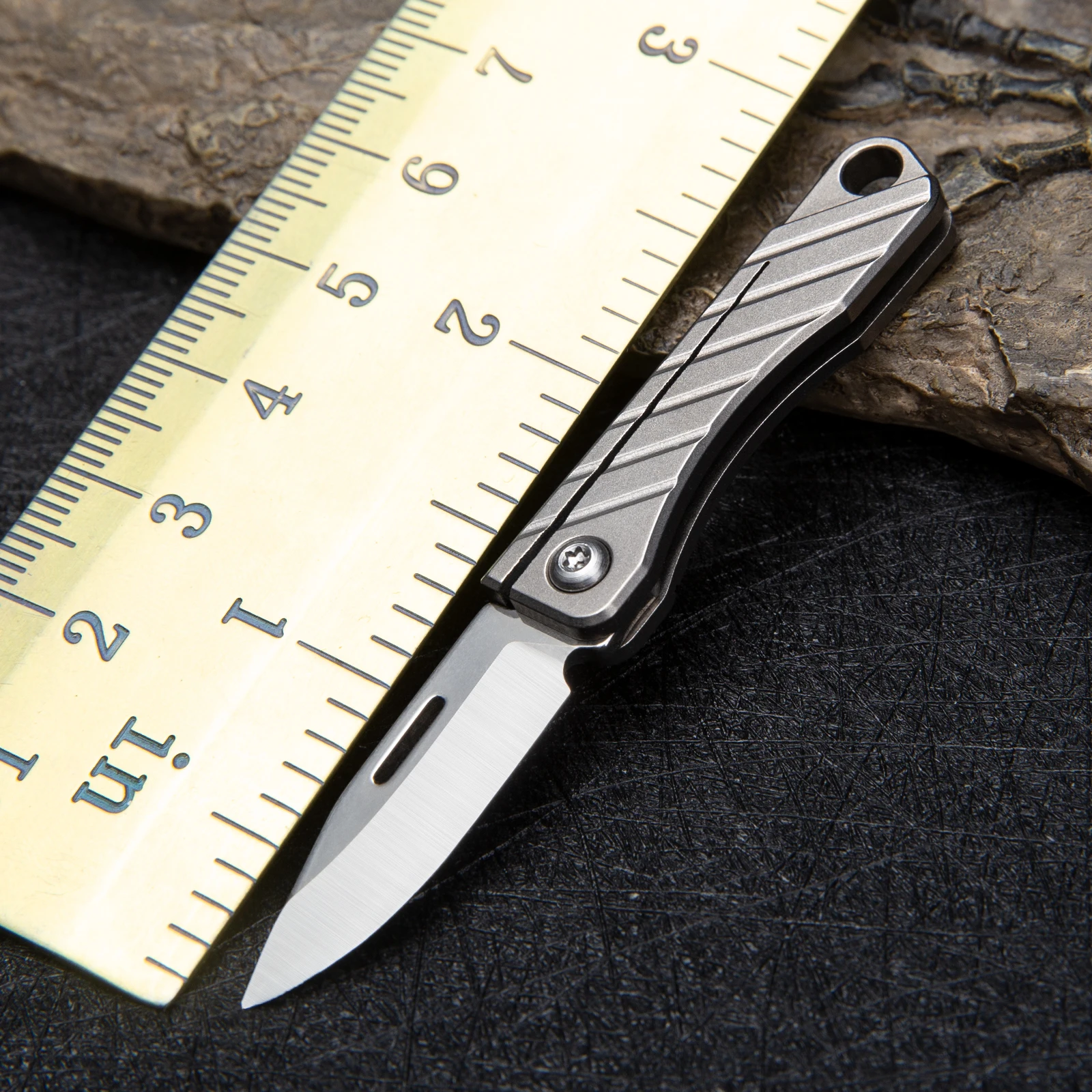 Мини EDC-нож из титанового сплава, походное снаряжение, нож для распаковки, складной карманный нож, брелок, подвесной нож, многофункциональные инструменты для улицы
