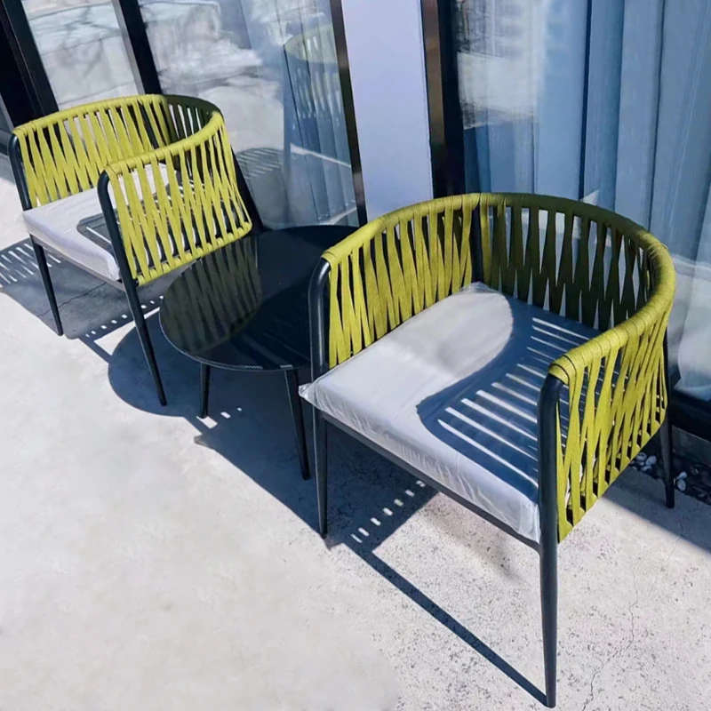 Скандинавский простой обеденный стол и стулья для отдыха на открытом воздухе, садовая мебель из ротанга, водонепроницаемая солнцезащитная мебель