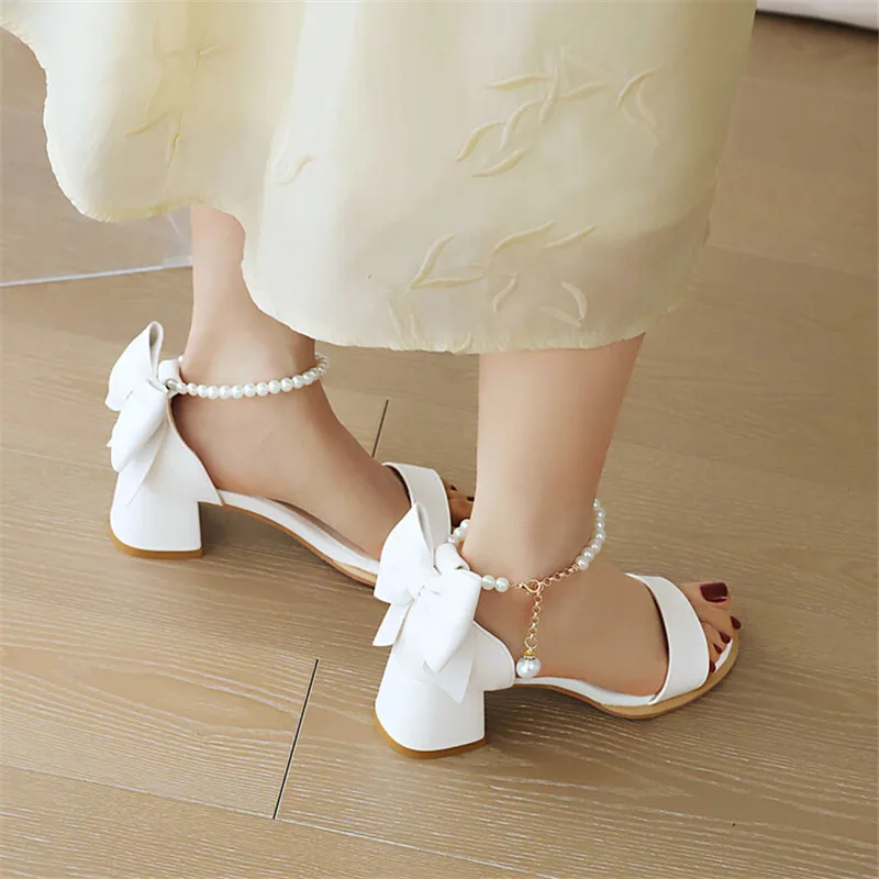 PXELENA/ Женские босоножки с бусинами и узлом-бабочкой для милых девочек на среднем каблуке с ремешком на щиколотке, летняя обувь для пляжной вечеринки, 2023, Белый, Розовый, 45 г.