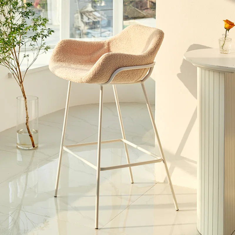 Барный стул Nordic Light с роскошной спинкой, современный простой бытовой высокий табурет, железные дизайнерские высокие обеденные стулья